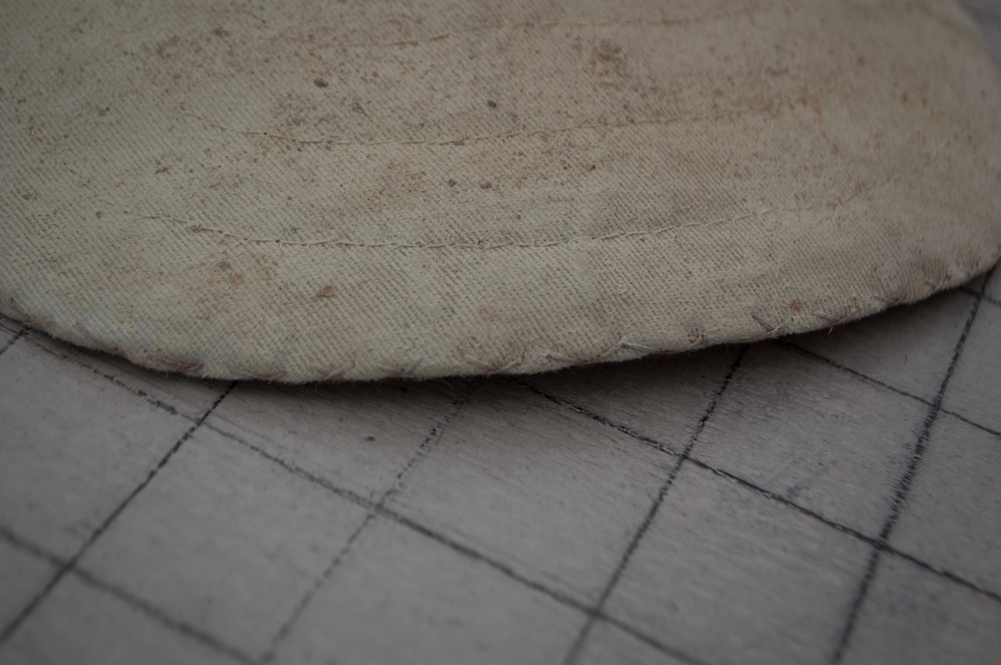 DISTRESSED PILLBOX HAT