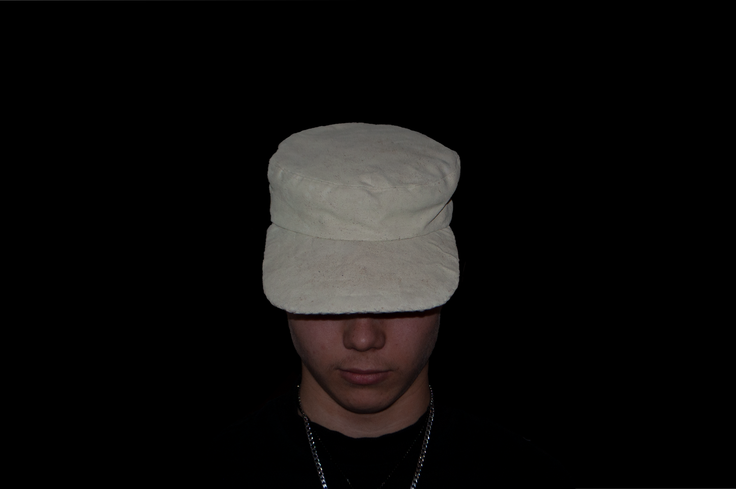 DISTRESSED PILLBOX HAT