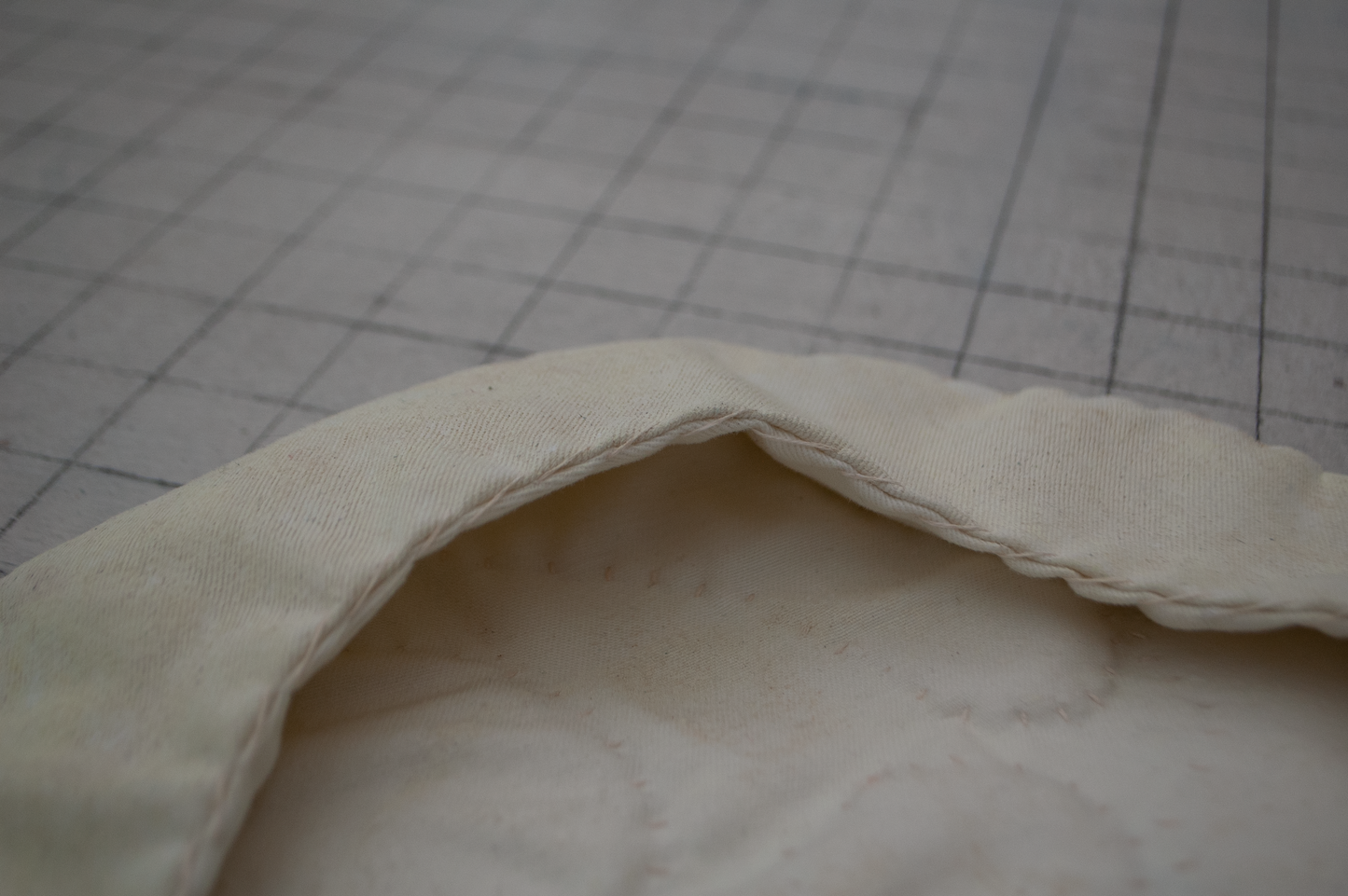 DISTRESSED BERET